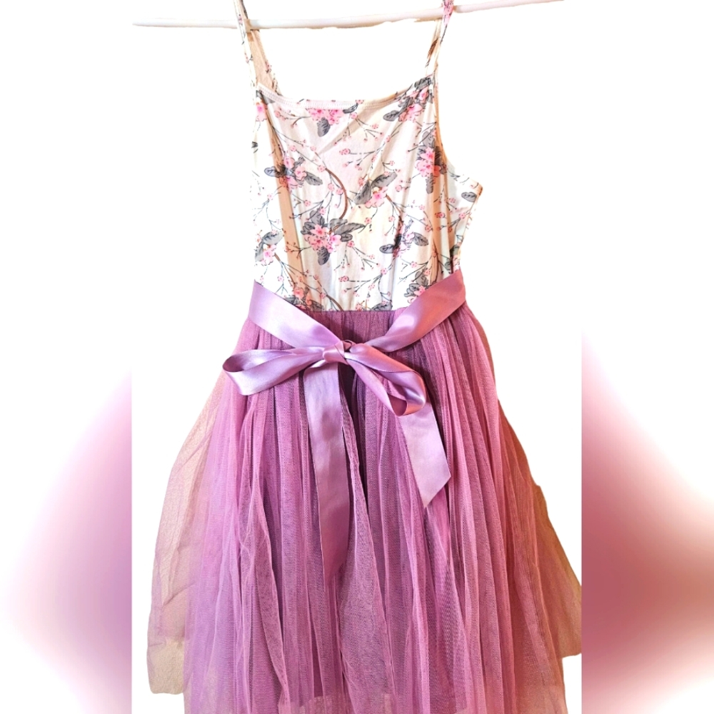 Girls dress